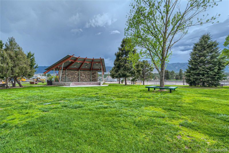 2606 Lake Of The Rockies Dr, Monument, CO 80132