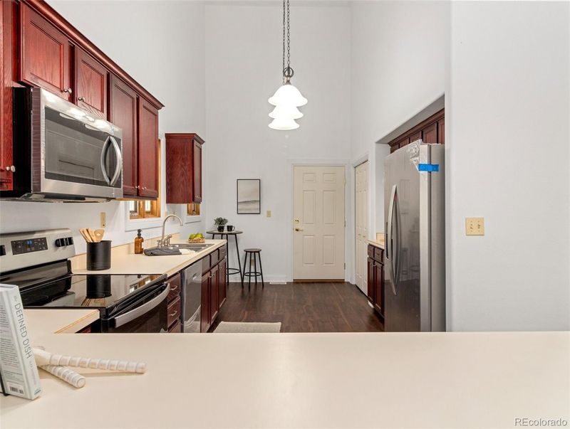 20 Aberdeen Bluff, Pueblo, CO 81004