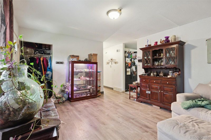 2419 Bowen St, Longmont, CO 80501