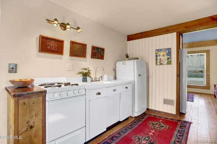 420 Kinsey Ave, Kremmling, CO 80459