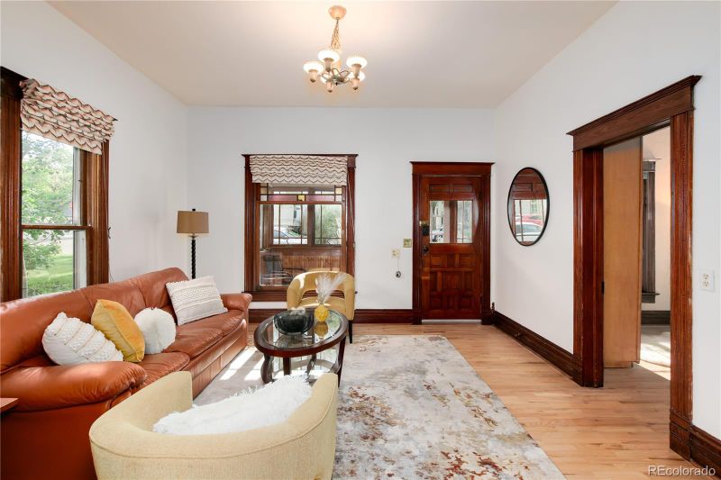 708 Grant Ave, Louisville, CO 80027