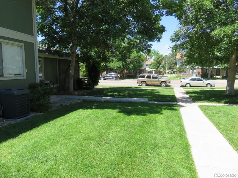 1296 S Uvalda St, Aurora, CO 80012