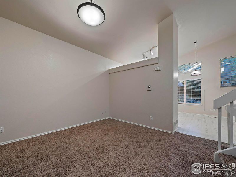 9671 Queenscliffe Dr, Highlands Ranch, CO 80130