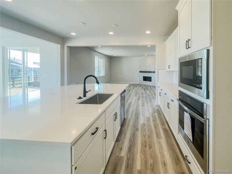 27616 E Archer Ave, Aurora, CO 80018