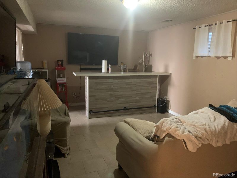 4430 Dillon St, Denver, CO 80239
