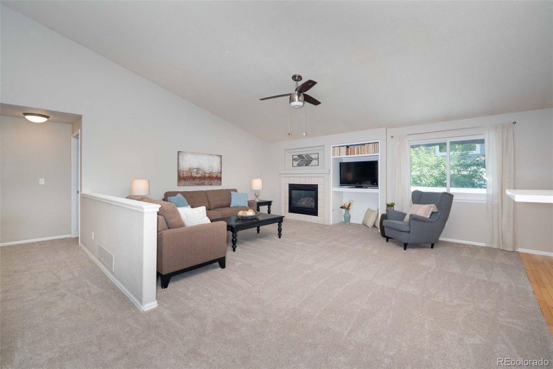 11109 W Aqueduct Dr, Littleton, CO 80127