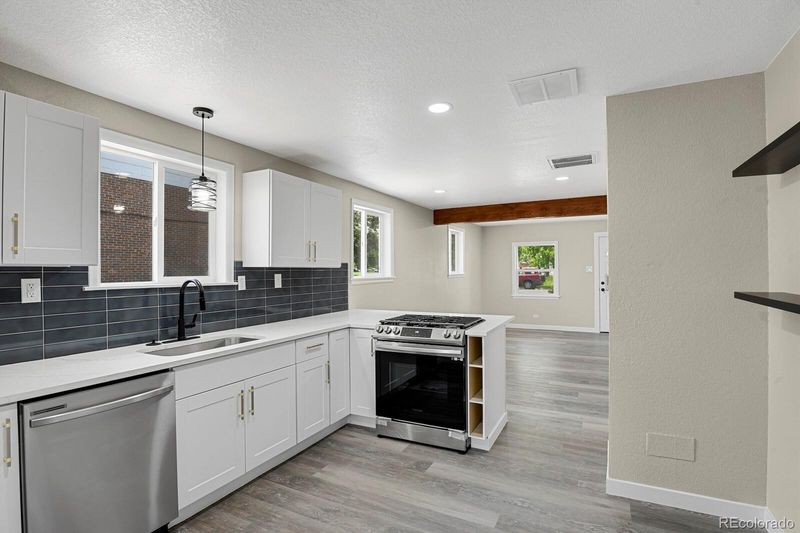 1780 Boston St, Aurora, CO 80010