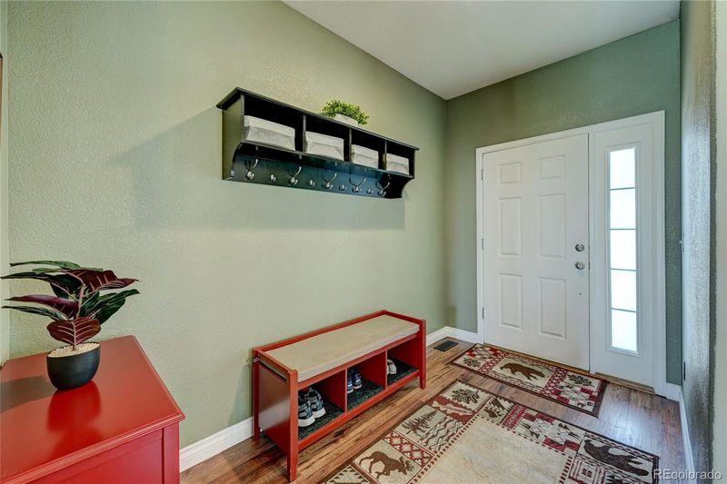 23651 E Alabama Dr, Aurora, CO 80018