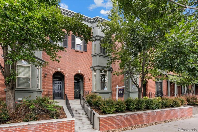 2959 N Xenia St, Denver, CO 80238