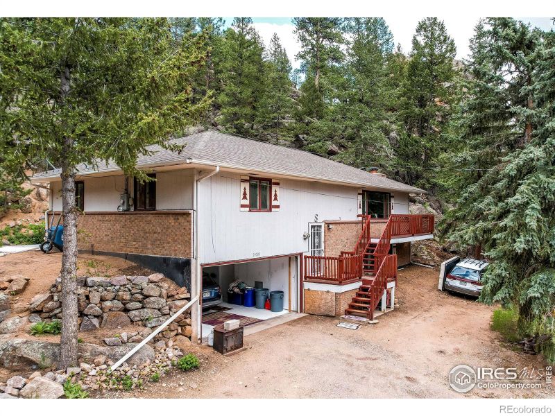 21005 Highway 7, Lyons, CO 80540