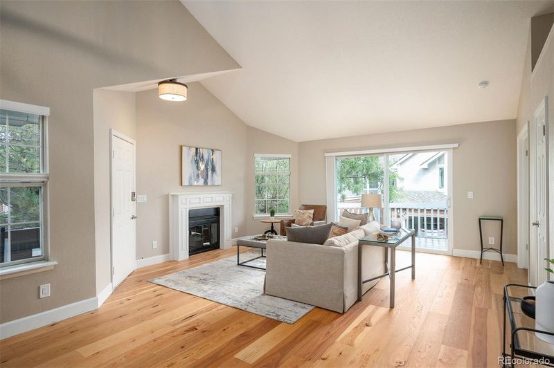 7688 S Monaco Cir, Centennial, CO 80112
