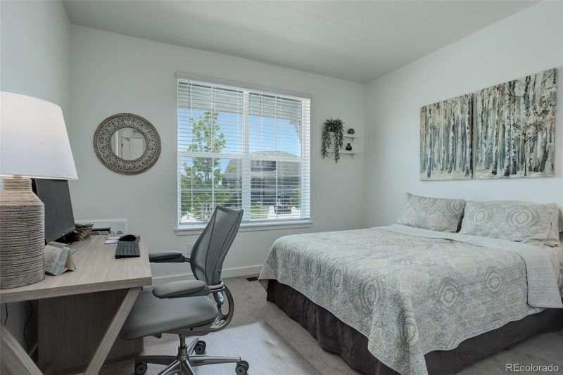 8941 S Ukraine Ct, Aurora, CO 80016