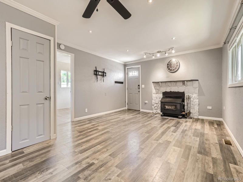554 Ash St, Hudson, CO 80642