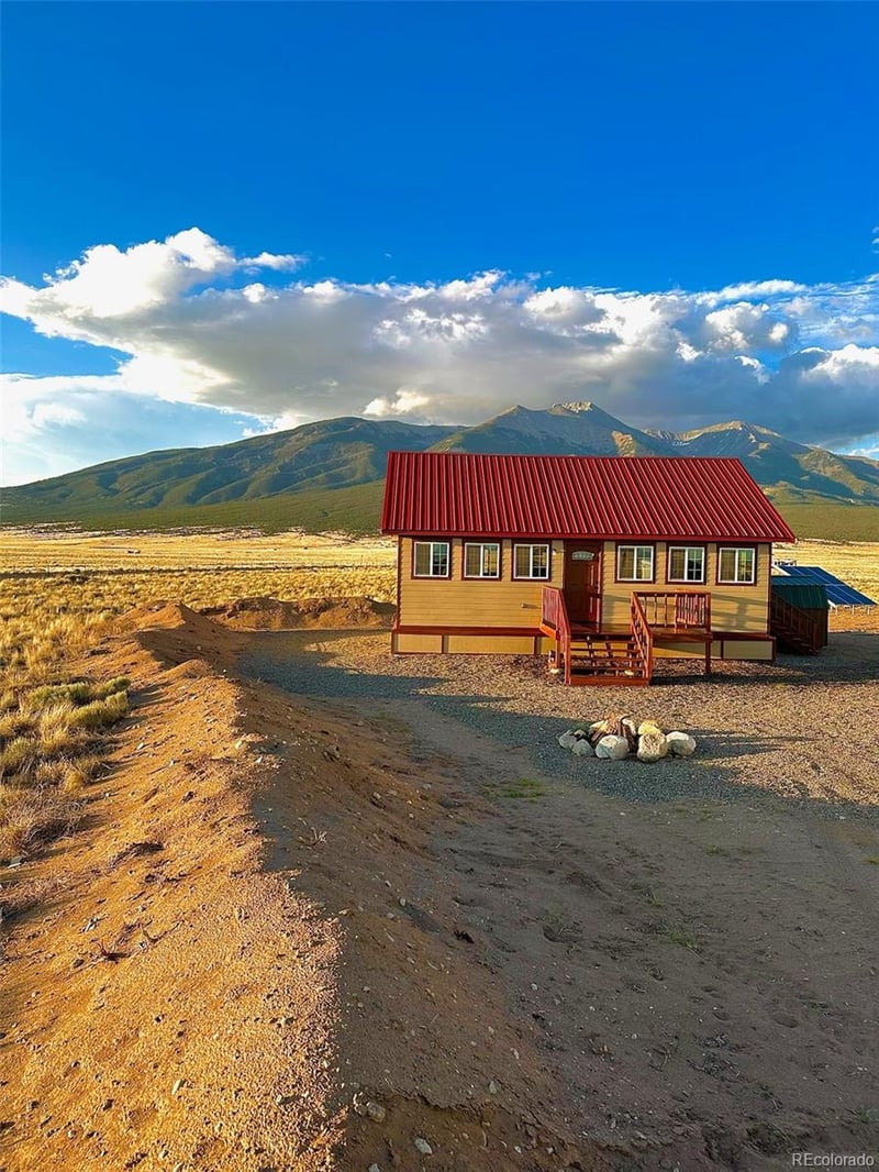 000 Grant Ave, Blanca, CO 81123