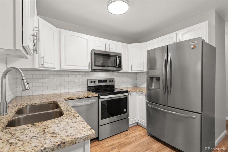 350 S Clinton St #9A, Denver, CO 80247