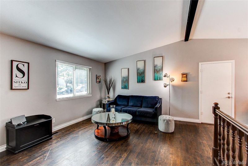 4755 S Pitkin Ct, Aurora, CO 80015