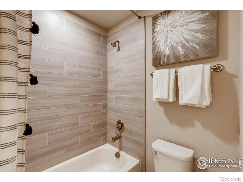 2259 W 166th Ln, Broomfield, CO 80023