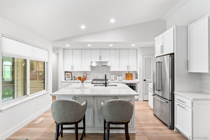 7314 S Crescent Dr, Littleton, CO 80120