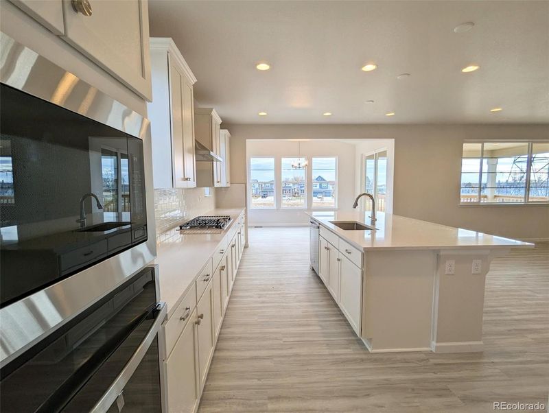 5144 Queen Ct, Arvada, CO 80002