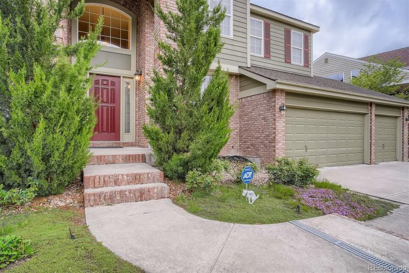 6410 S Walden Way, Aurora, CO 80016