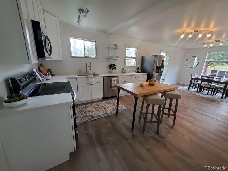 43 S Perry St, Denver, CO 80219