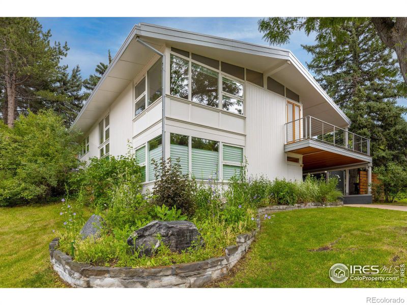 950 6th St, Boulder, CO 80302