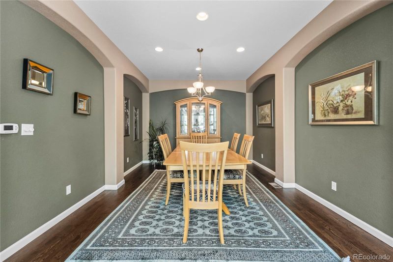 8536 Winter Berry Dr, Castle Pines, CO 80108