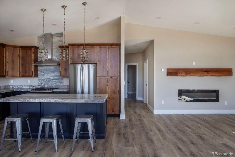 198 S 6th St, Fairplay, CO 80440