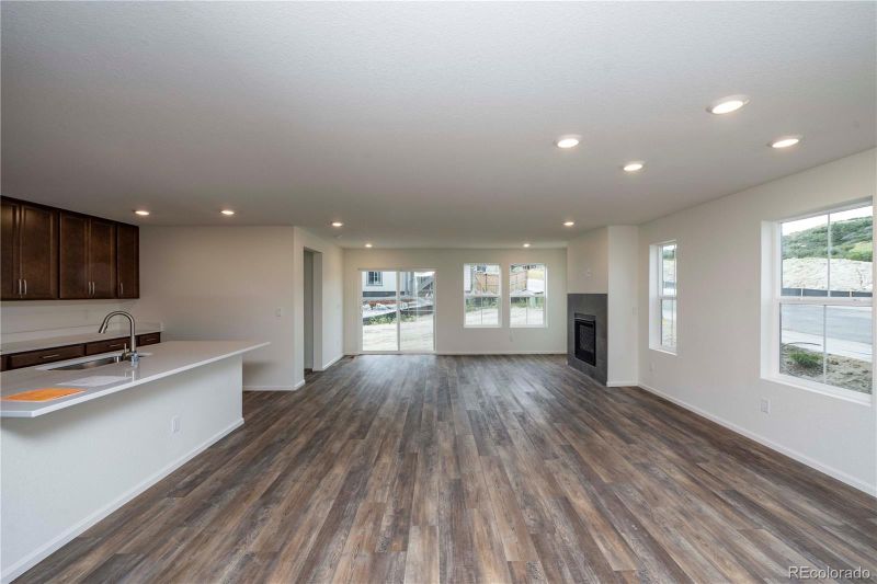 660 Felicity Loop, Castle Rock, CO 80109