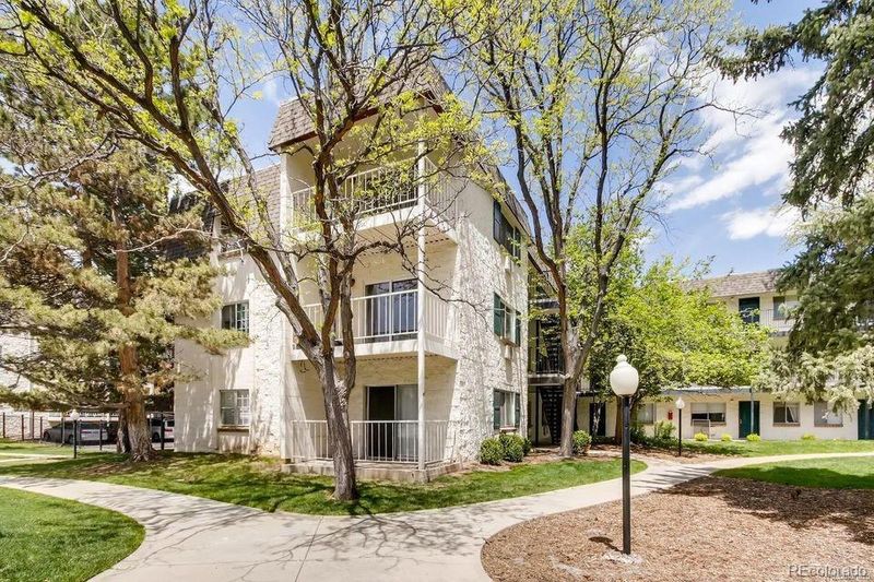 2225 S Jasmine St #108, Denver, CO 80222