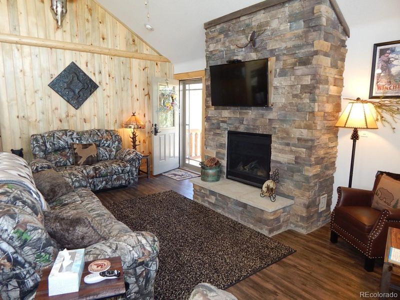 7348 Ranch Rd, Hartsel, CO 80449