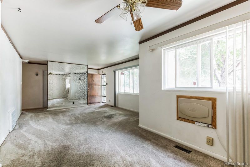 9261 Wigham St, Thornton, CO 80229