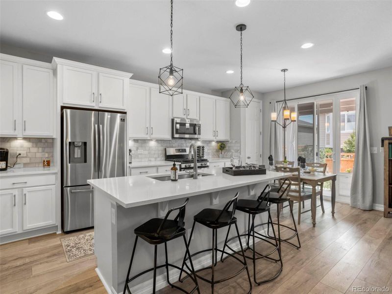 6928 Greenwater Cir, Castle Rock, CO 80108