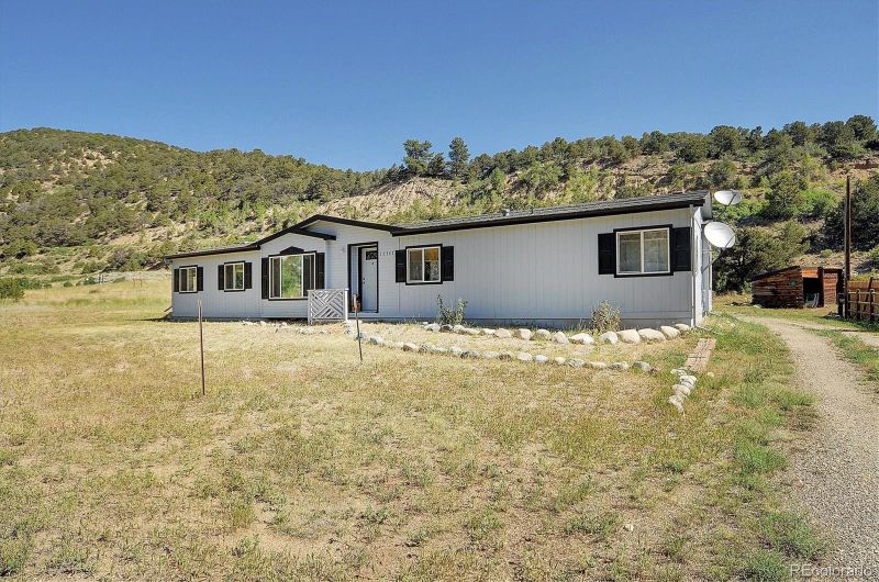 17347 County Road 220, Salida, CO 81201