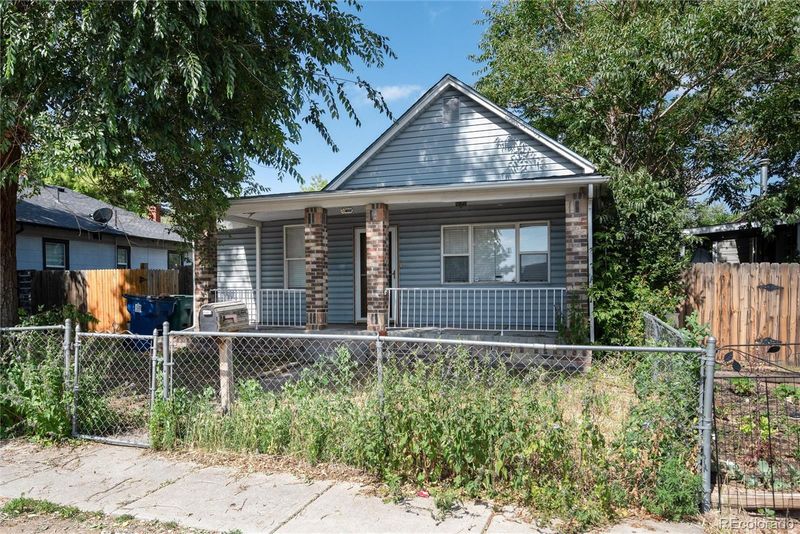 1465 Ames St, Lakewood, CO 80214