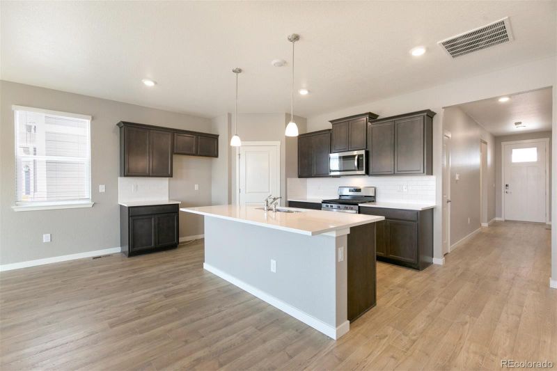 4922 Cattle Cross Ln, Castle Rock, CO 80104