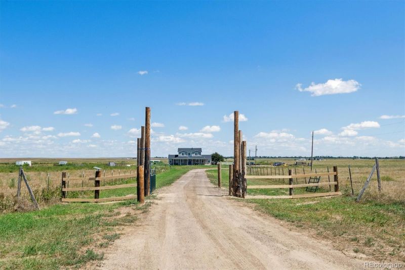 8134 County Road 75 5, Roggen, CO 80652