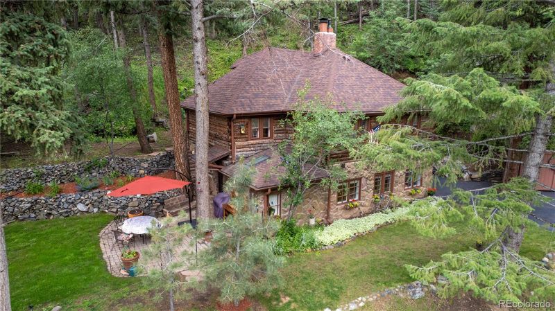 934 S Grapevine Rd, Golden, CO 80401