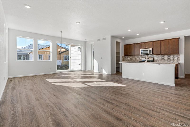 23976 E River Front Dr, Aurora, CO 80019