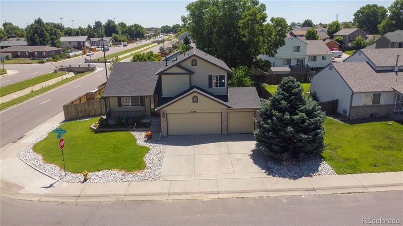 5294 Dearborn St, Denver, CO 80239