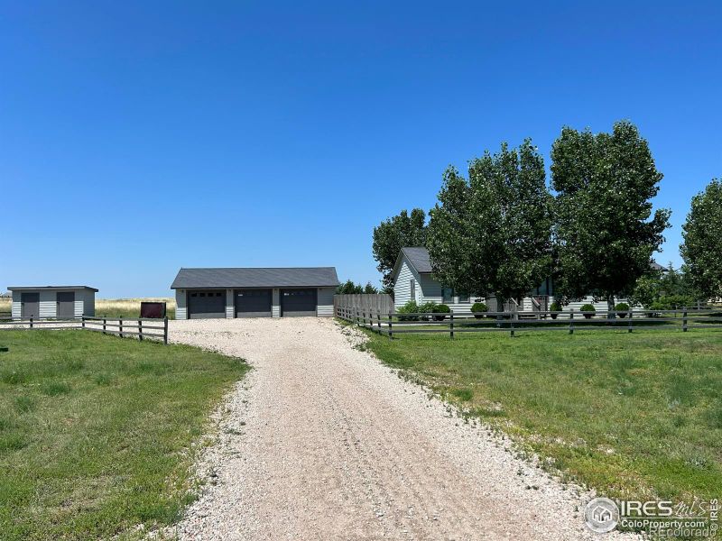 11171 3 75 Rd, Wiggins, CO 80654
