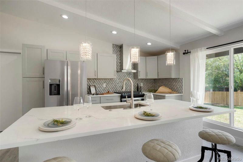 6297 S Gallup St, Littleton, CO 80120