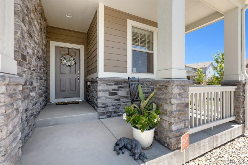 27215 E Ottawa Dr, Aurora, CO 80016