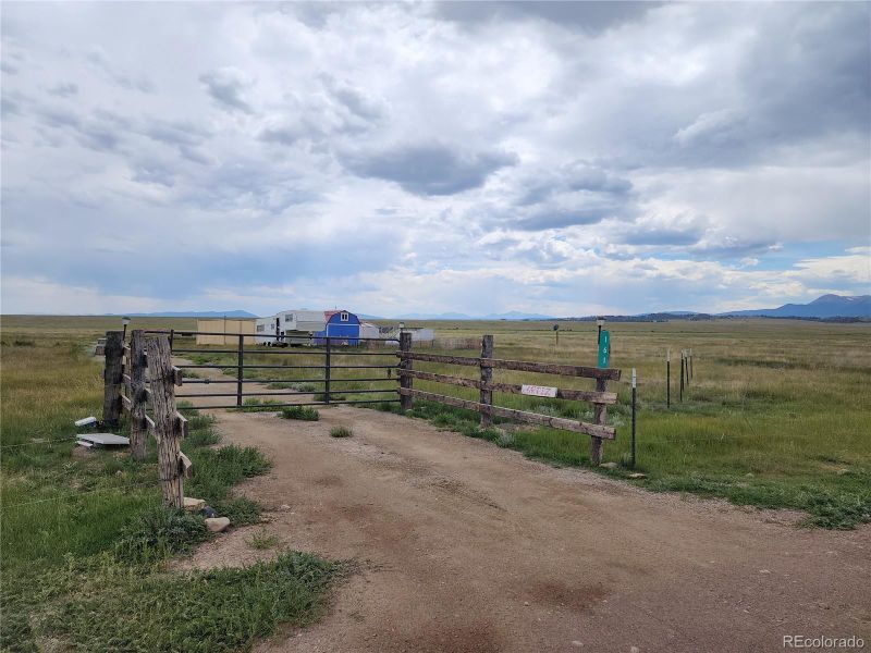 161 Four Mile Creek Rd, Hartsel, CO 80449