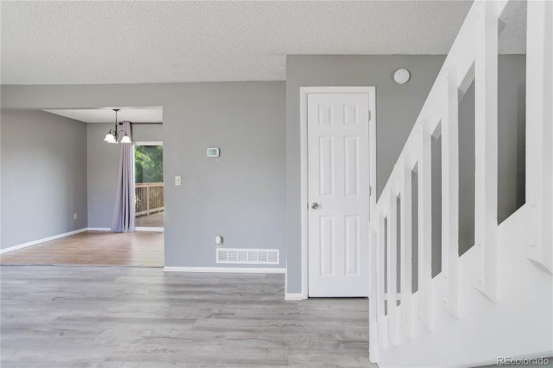 19101 E Milan Cir, Aurora, CO 80013
