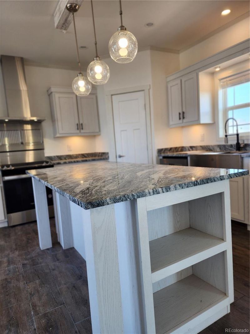 4040 N Converse St, Bennett, CO 80136