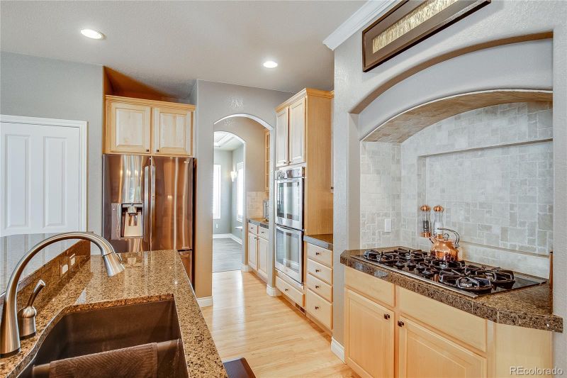 6370 W Crestline Ave, Denver, CO 80123