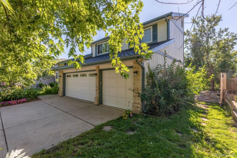 16097 E Lehigh Cir, Aurora, CO 80013