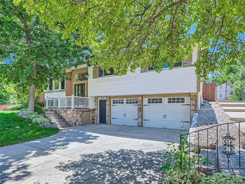 5804 W Rowland Pl, Littleton, CO 80128