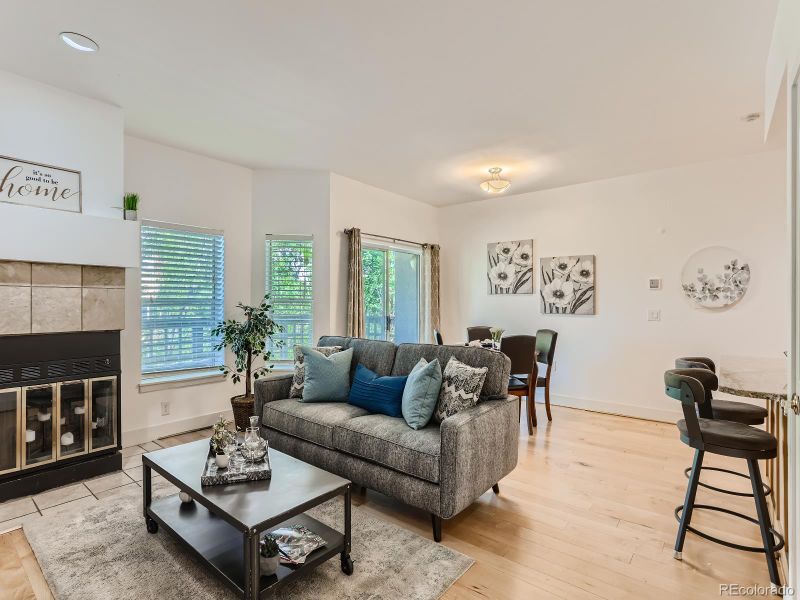 1000 E 1st Ave #302, Denver, CO 80218